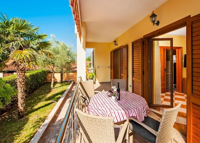 Casa Leona Διαμέρισμα Ρόβινι