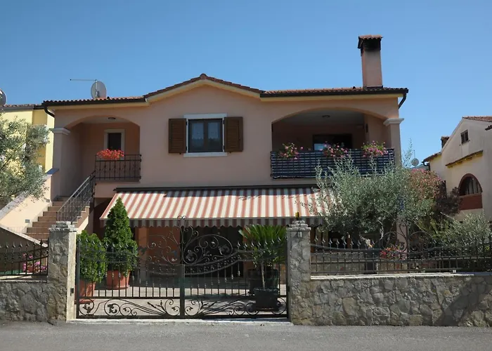 Casa Leona Διαμέρισμα Ρόβινι