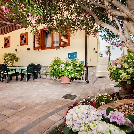 Casa Leona *
