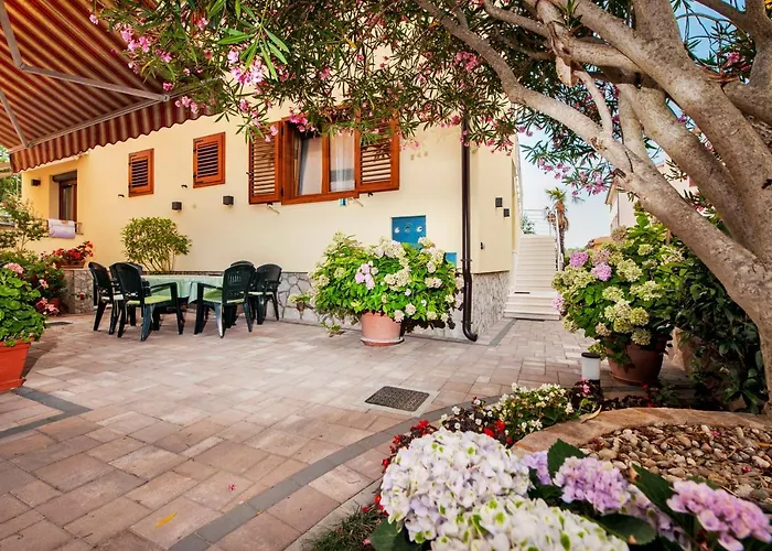 Casa Leona *